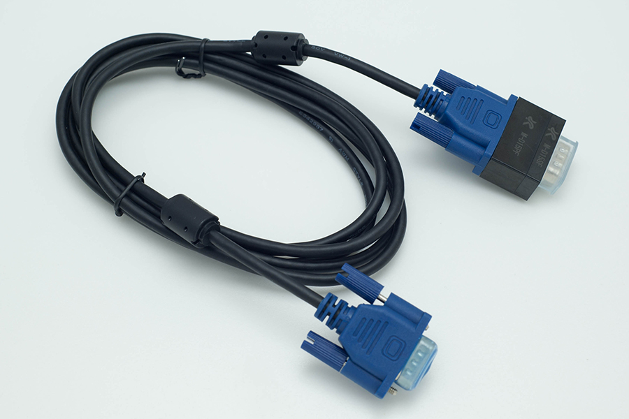 Magnetic attaching connector sample 1